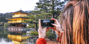 일본여행 떠난 여자